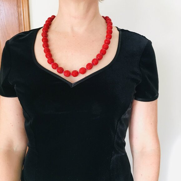 Sweetheart Neckline Black Velvet Dress Sz. 8 Connnected Apparel - Picture 6 of 6